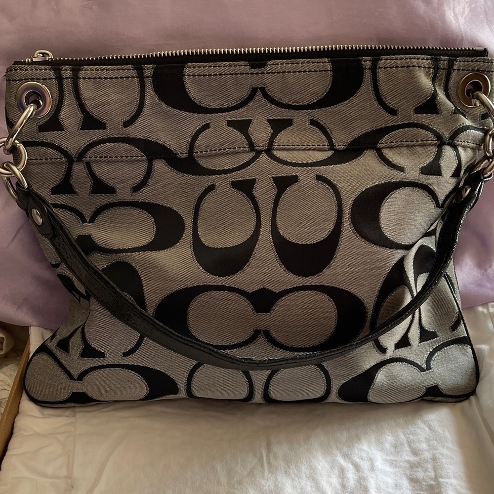 Coach Poppy Black and Gray with Purple Lining Coach Poppy Women's Bag - Picture 3 of 9